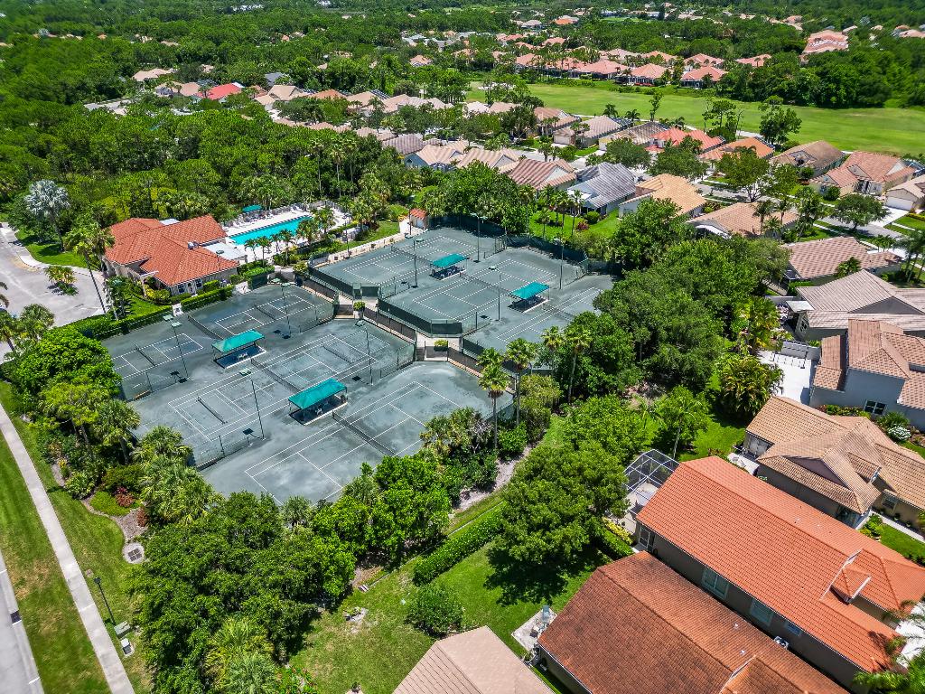 Summerfield Golf Club - Residential