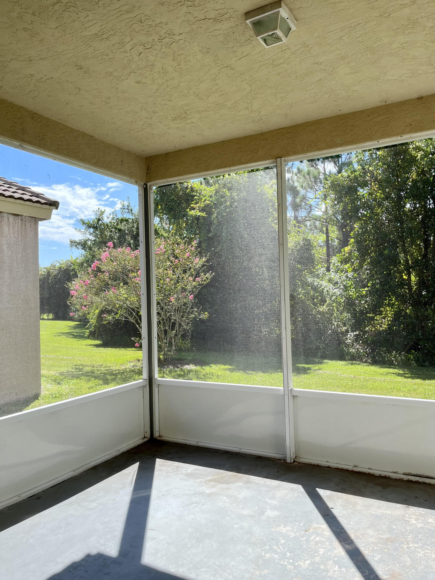 JENSEN BEACH COUNTRY CLUB - Residential