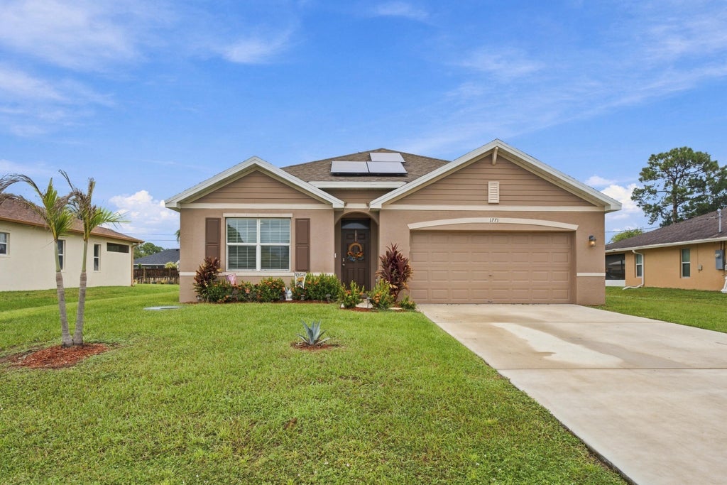 Photo of 1771 SW LOFGREN Avenue, Port Saint Lucie, FL 34953 (MLS # B26084652)