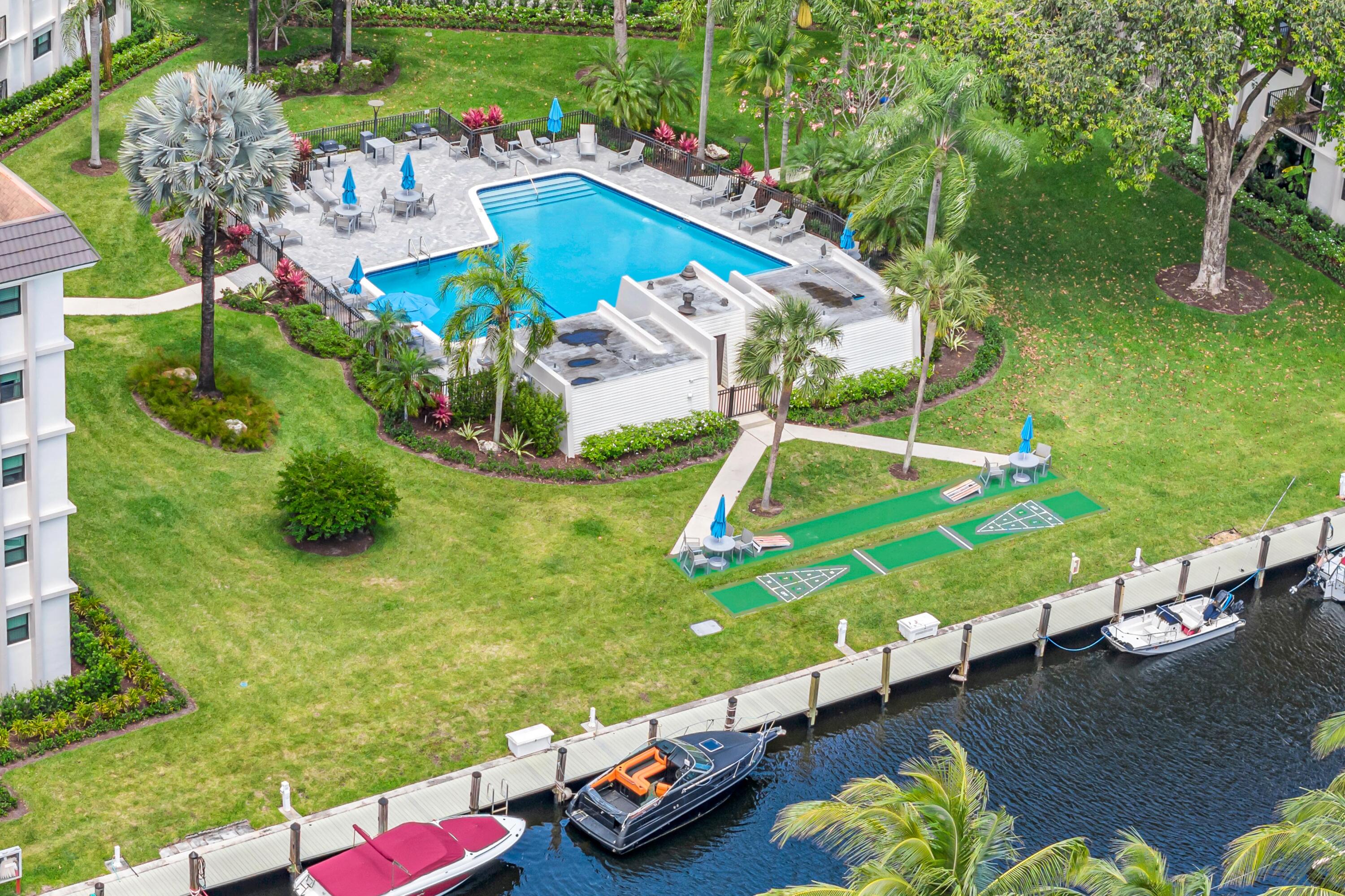 RIVER REACH CONDOMINIUM II - Residential