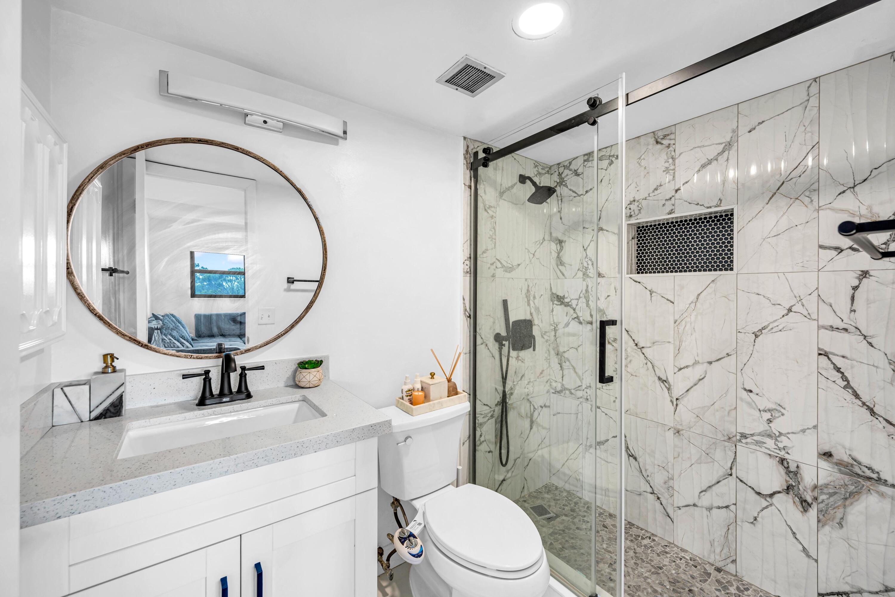 RIVER REACH CONDOMINIUM II - Residential