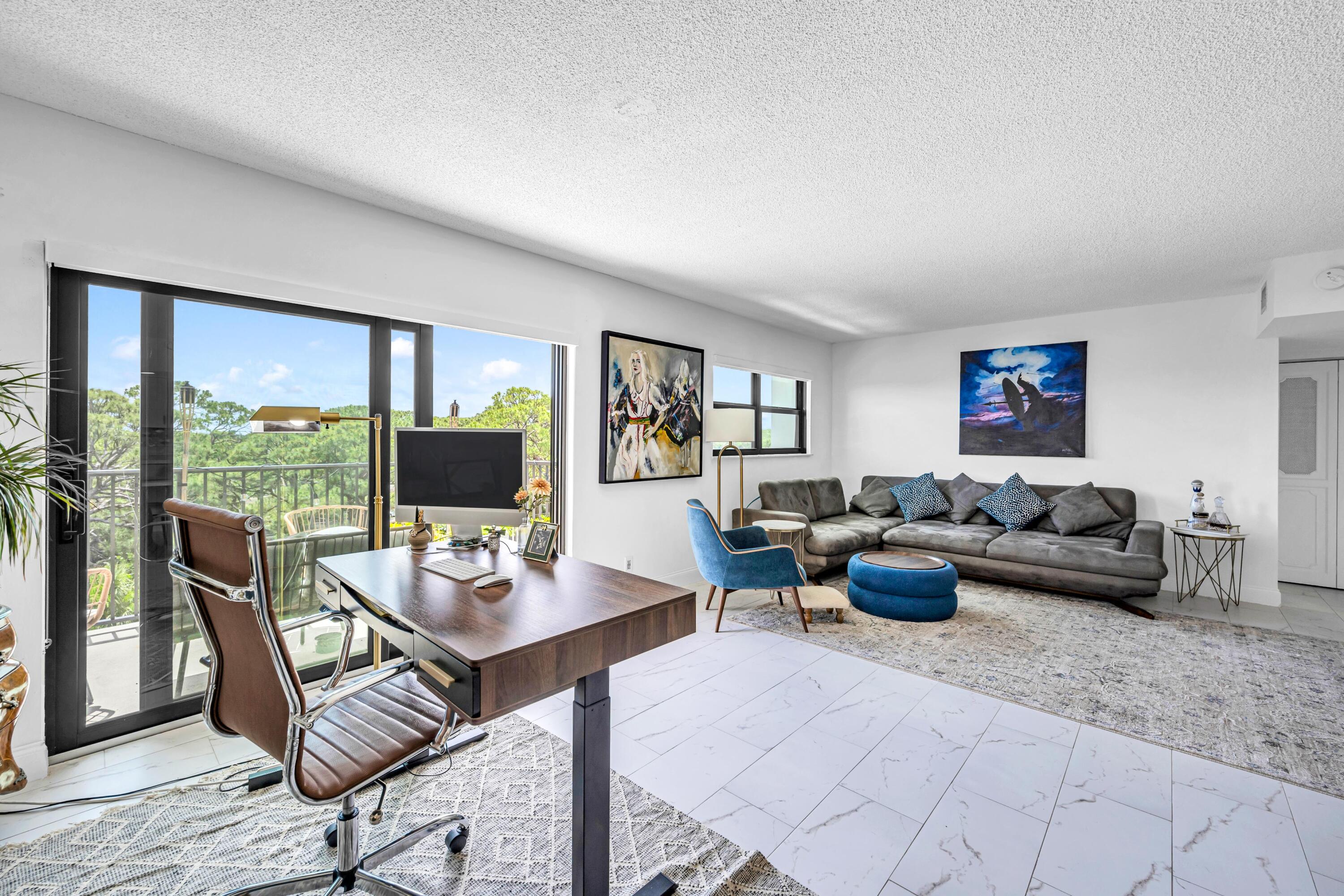 RIVER REACH CONDOMINIUM II - Residential