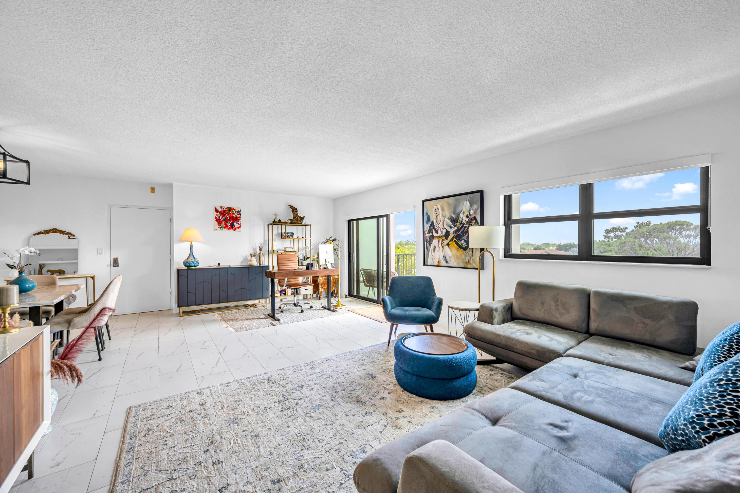 RIVER REACH CONDOMINIUM II - Residential