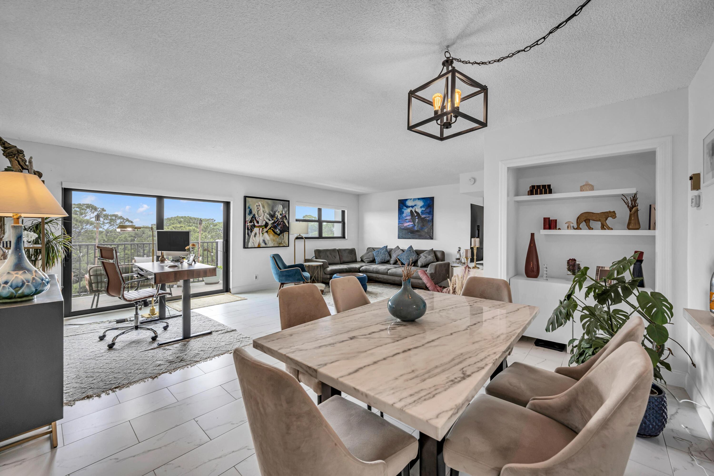 RIVER REACH CONDOMINIUM II - Residential