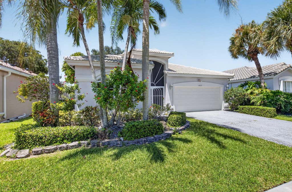 Photo of 12631 CORAL LAKES Drive, Boynton Beach, FL 33437 (MLS # B26065901)