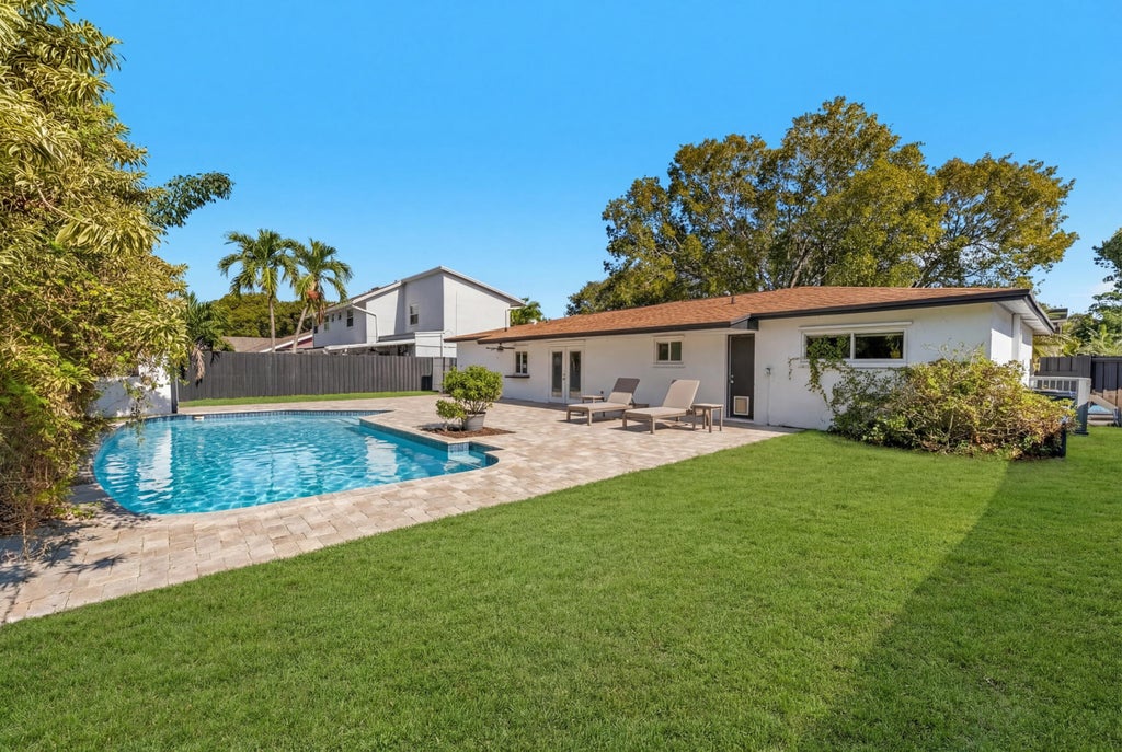 Photo of 5313 SW 103rd Avenue, Cooper City, FL 33328 (MLS # B26092814)
