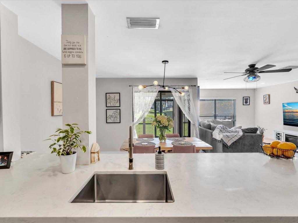 POND APPLE PLACE II CONDO - Residential