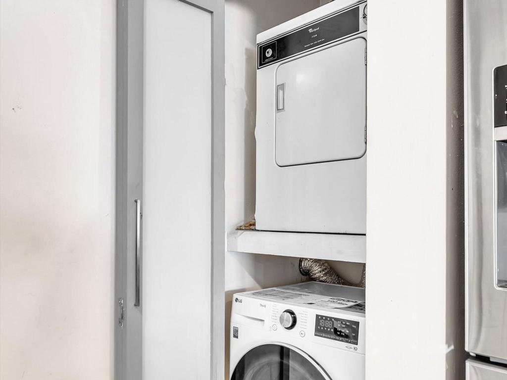 POND APPLE PLACE II CONDO - Residential