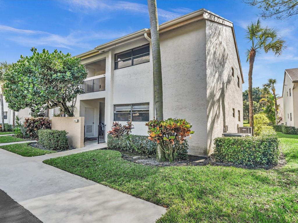 POND APPLE PLACE II CONDO - Residential