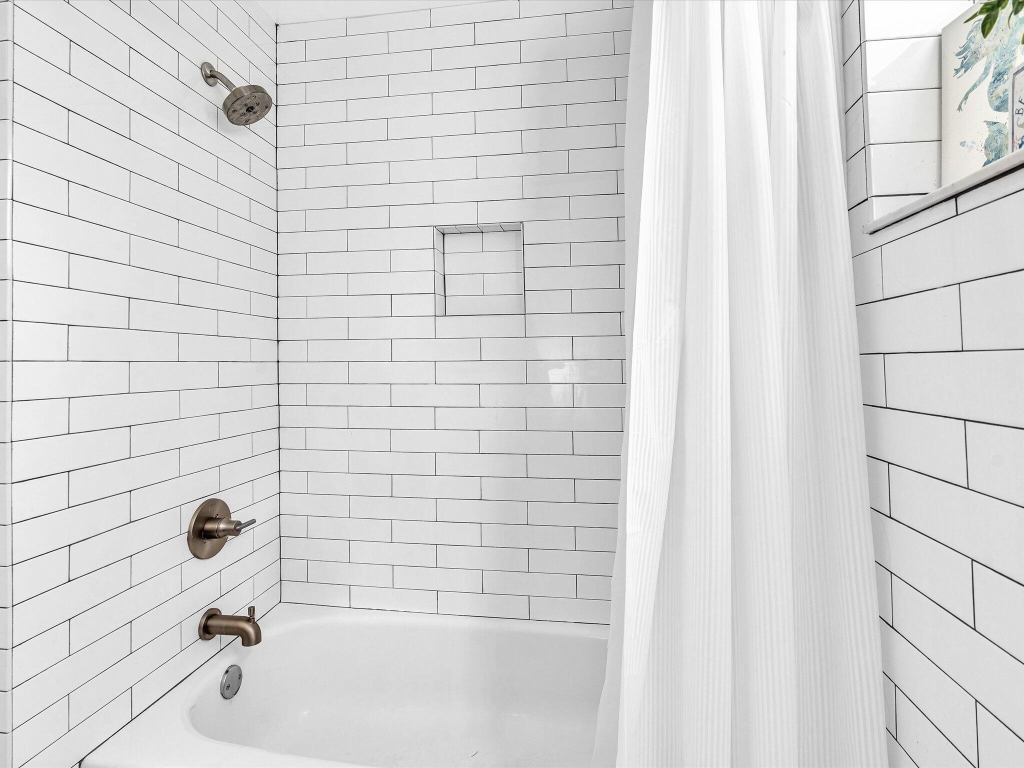 POND APPLE PLACE II CONDO - Residential