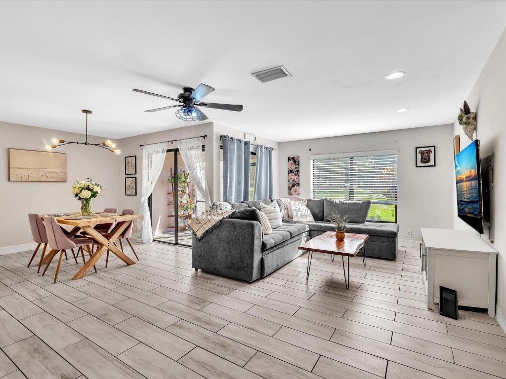 POND APPLE PLACE II CONDO - Residential