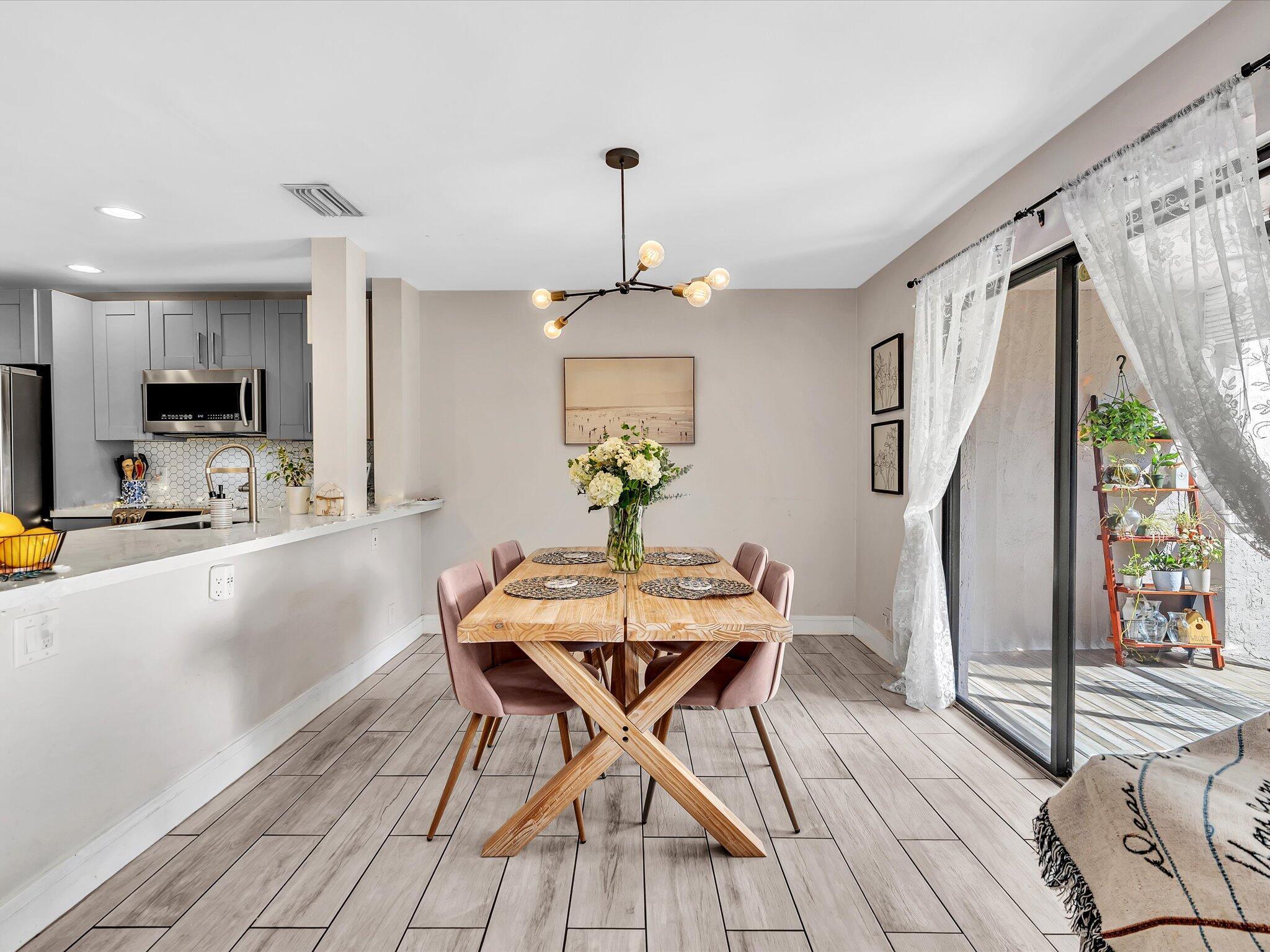 POND APPLE PLACE II CONDO - Residential