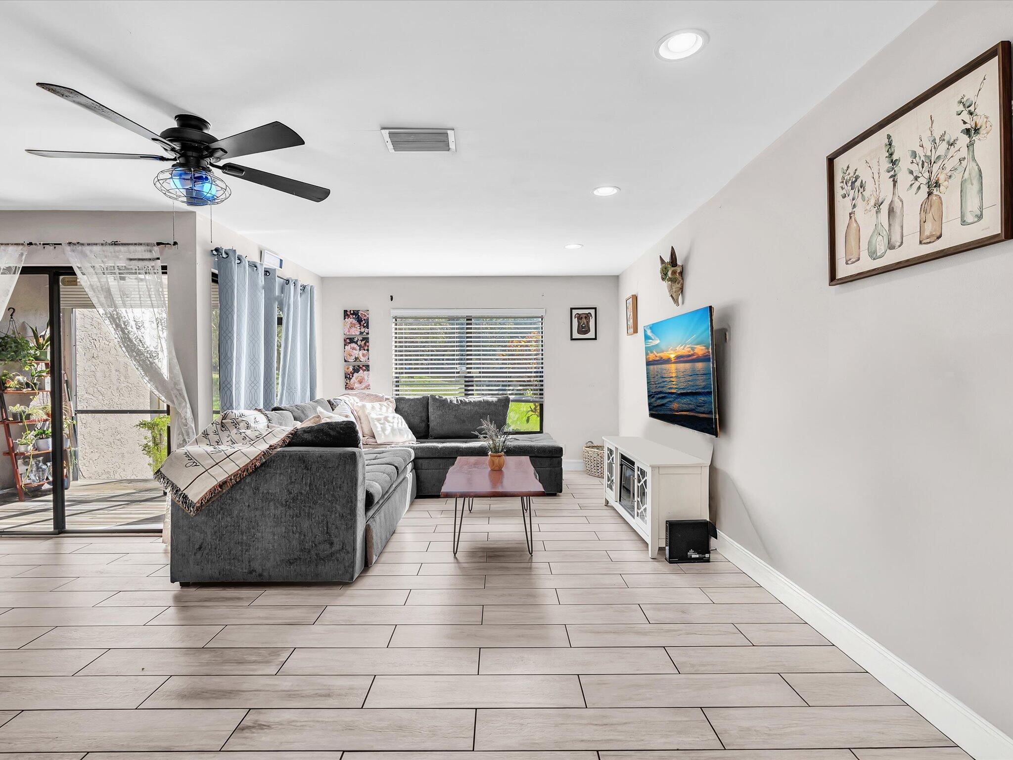 POND APPLE PLACE II CONDO - Residential