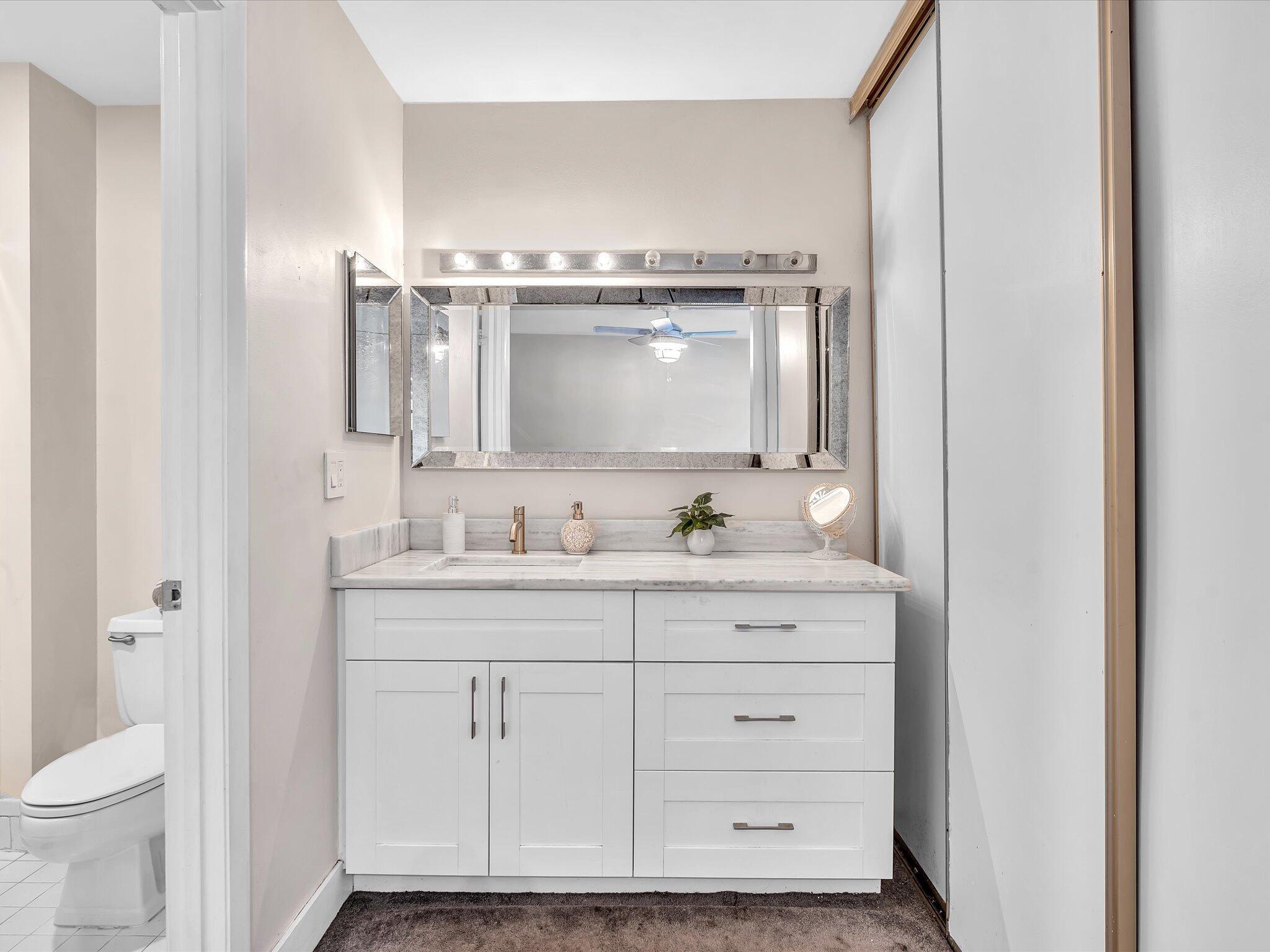 POND APPLE PLACE II CONDO - Residential