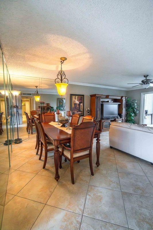 Meadowbrook Lakes - Residential