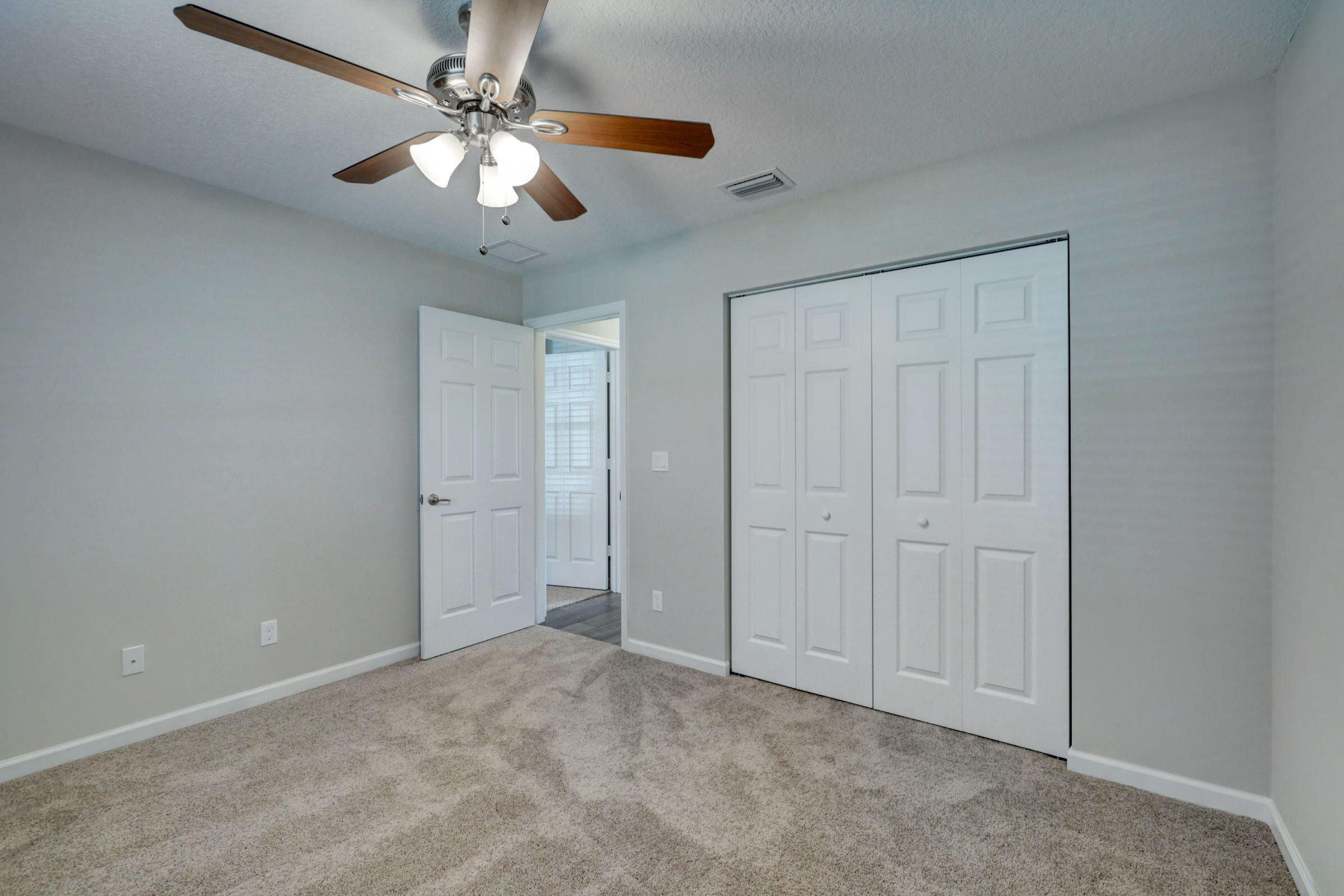 PORT ST LUCIE SECTION 20 - Residential