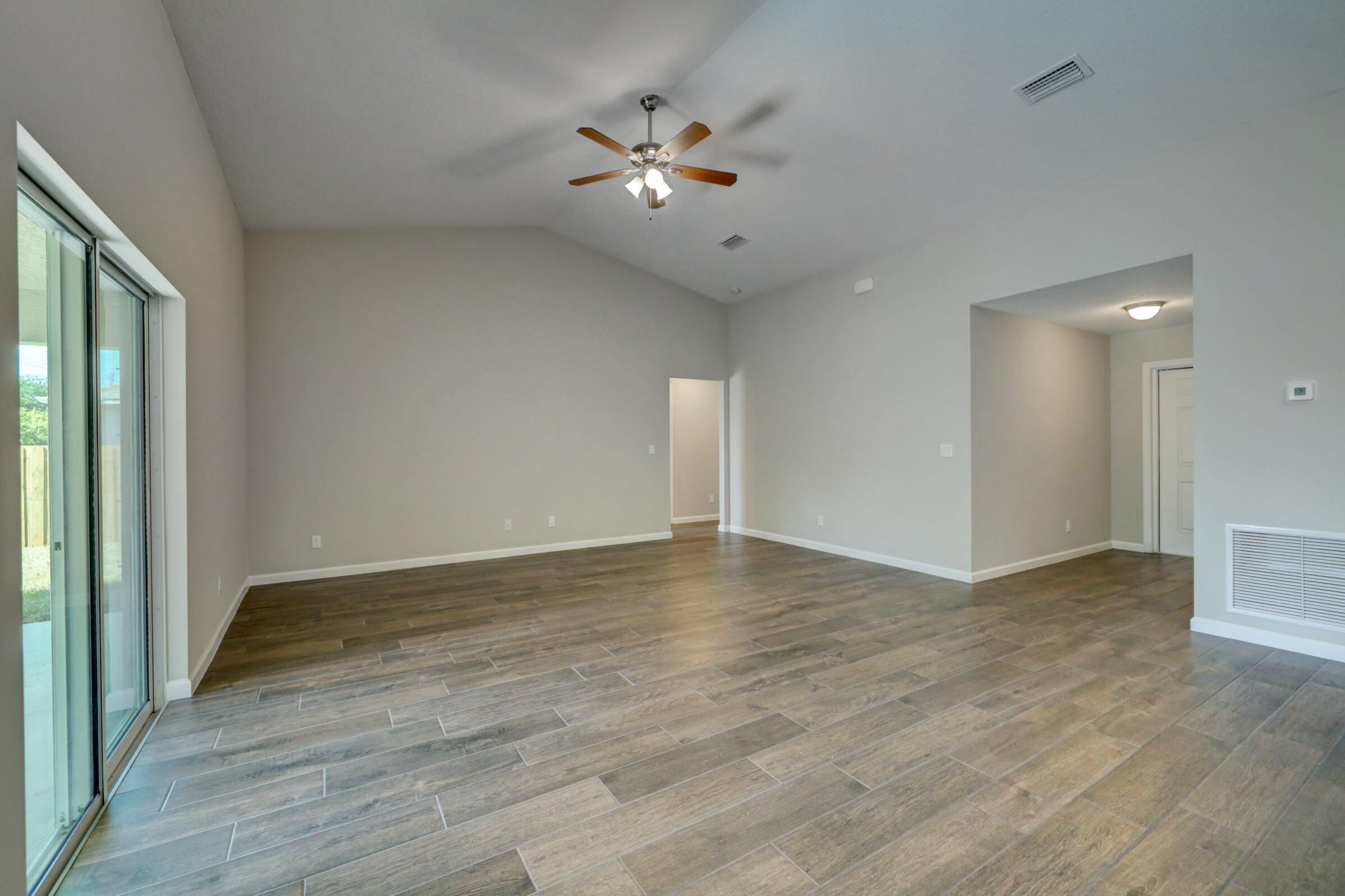 PORT ST LUCIE SECTION 20 - Residential