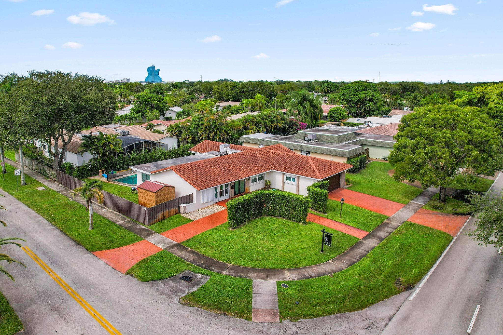 Emerald Hills - Residential Lease