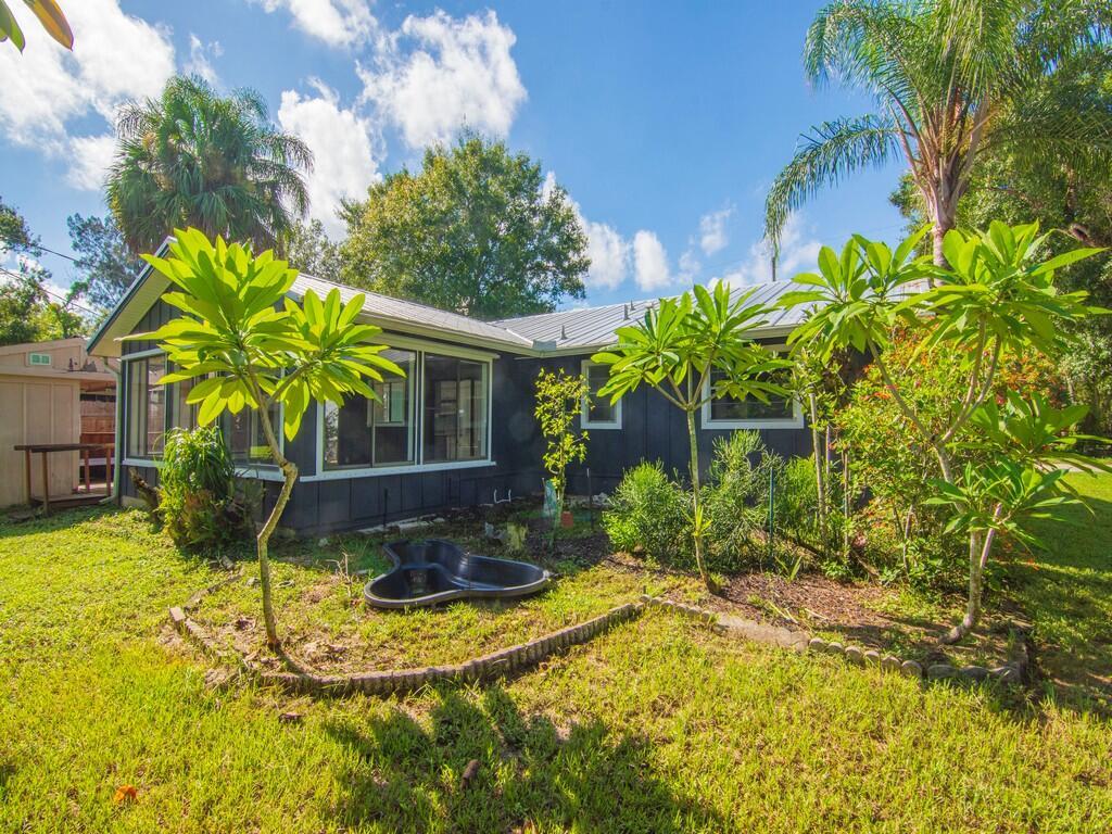 PINE TREE PARK - Residential