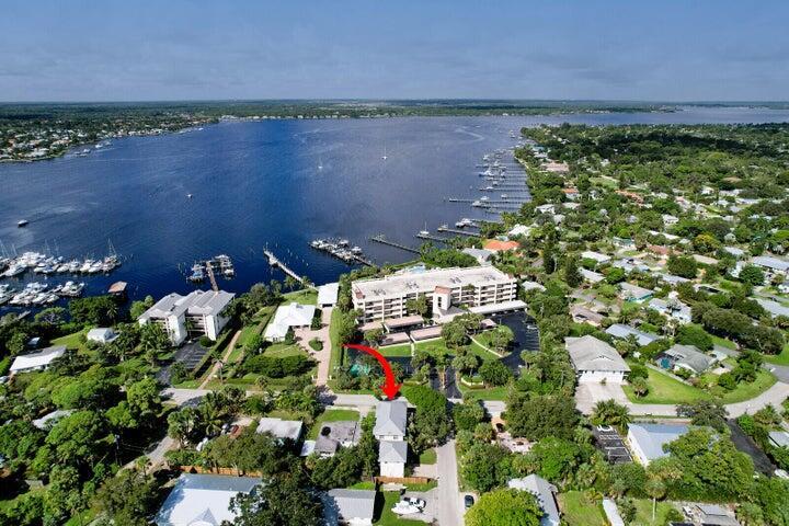 RIVERSIDE PARK - Residential