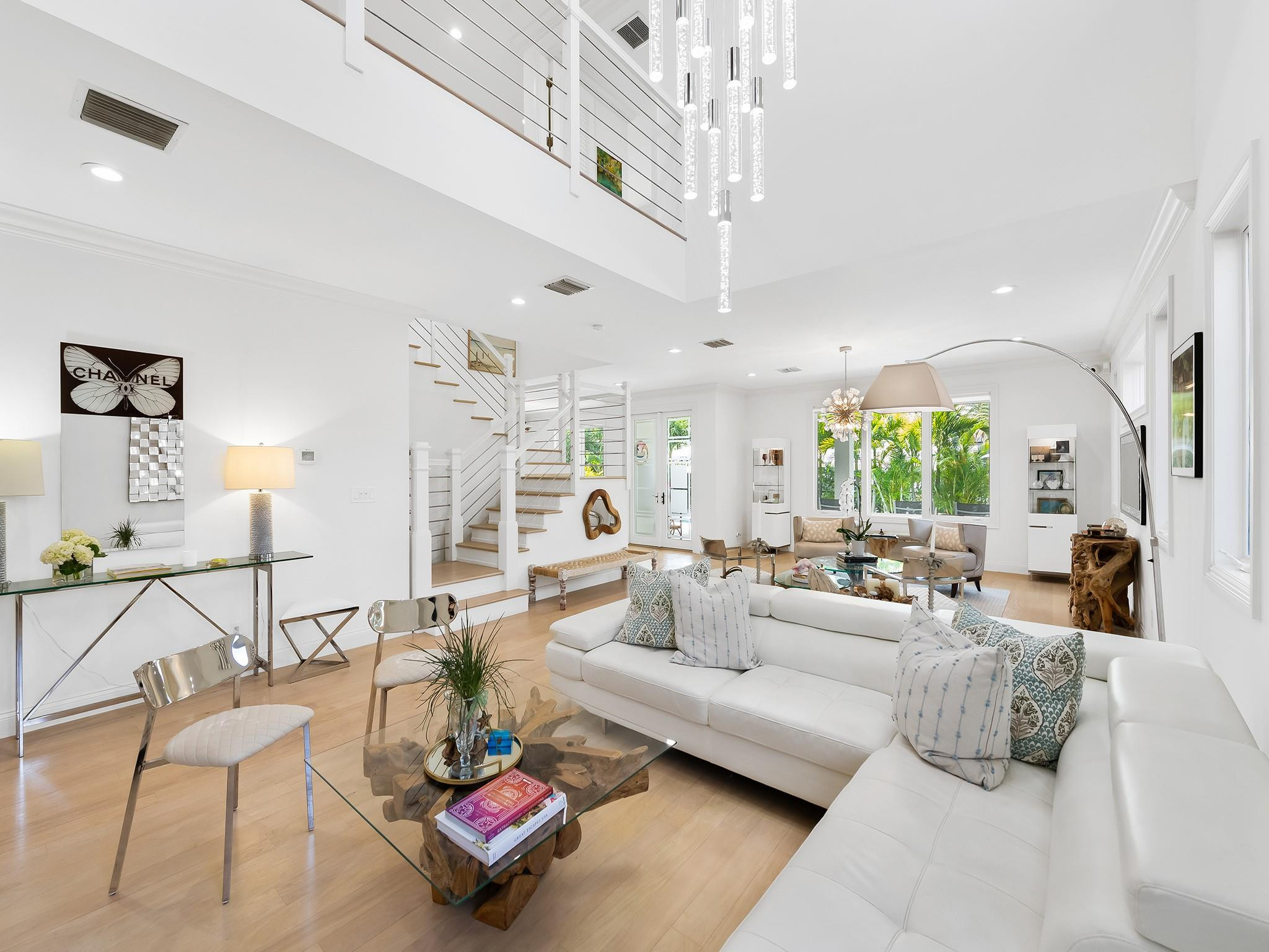 Riviera 6-17 B - Residential