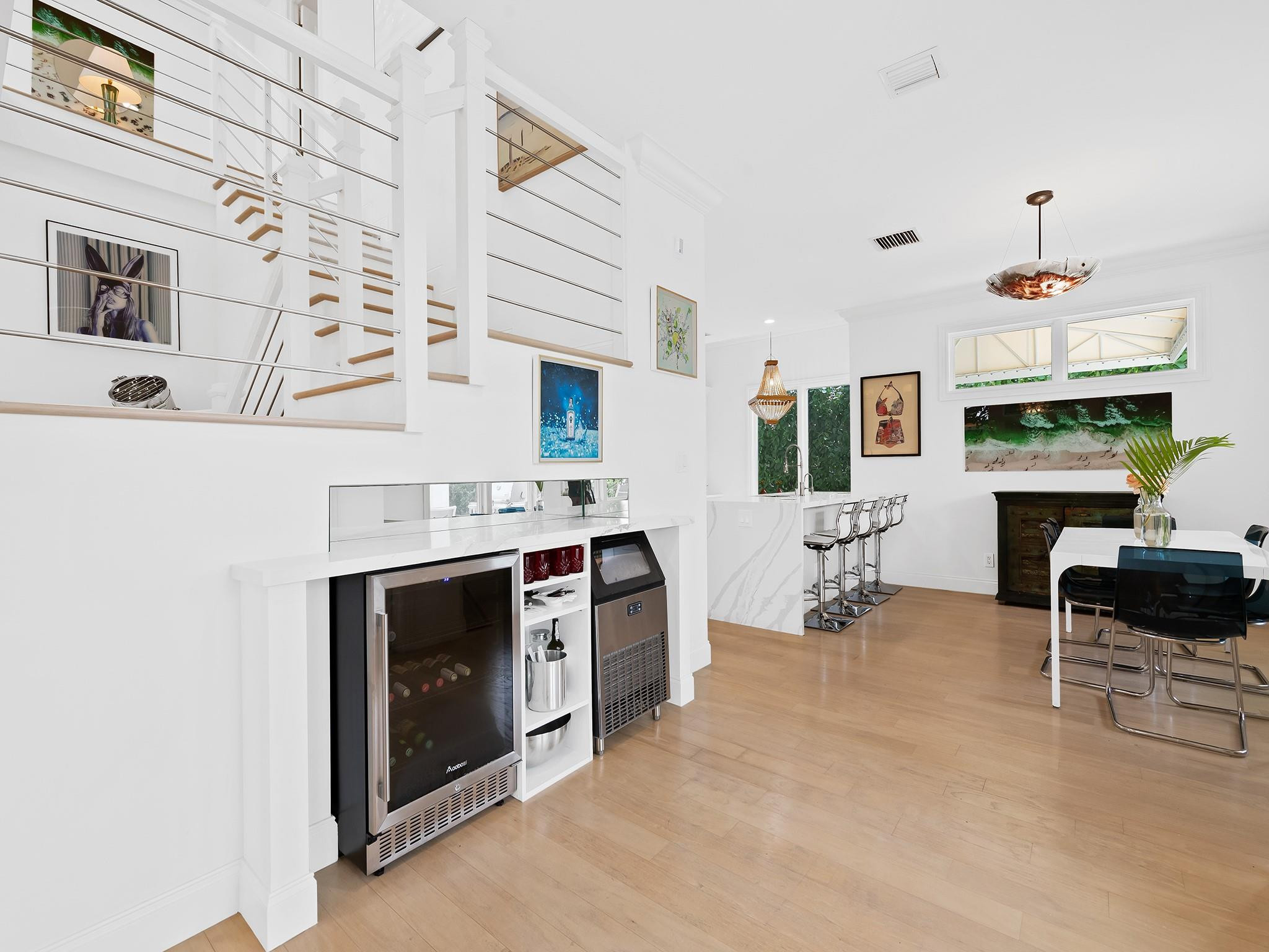 Riviera 6-17 B - Residential