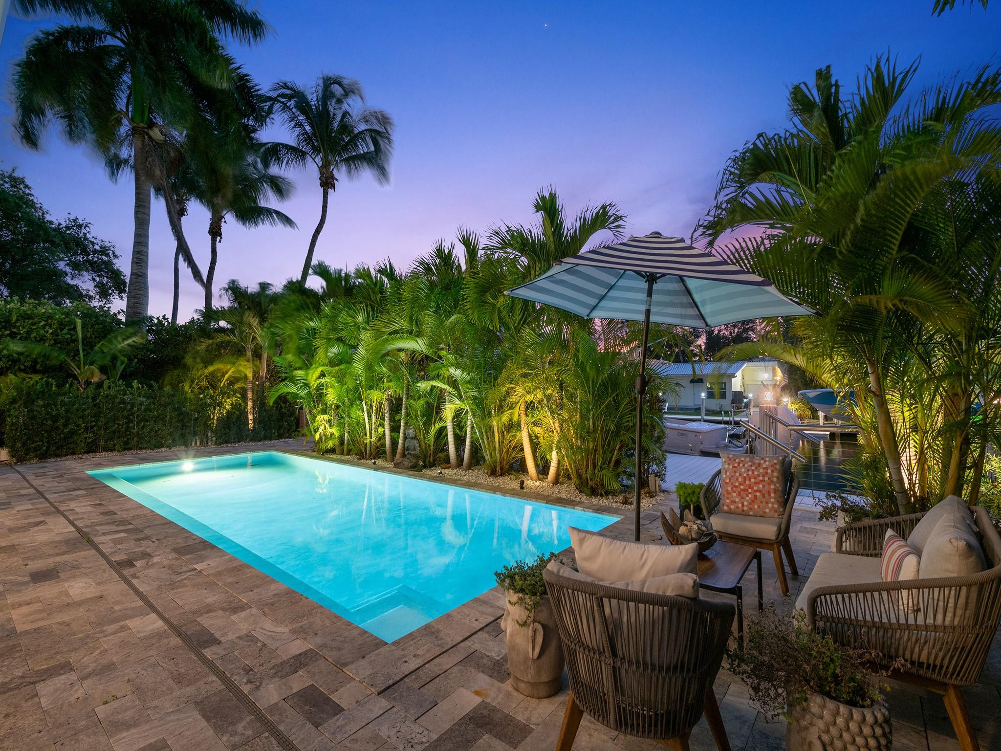 Riviera 6-17 B - Residential