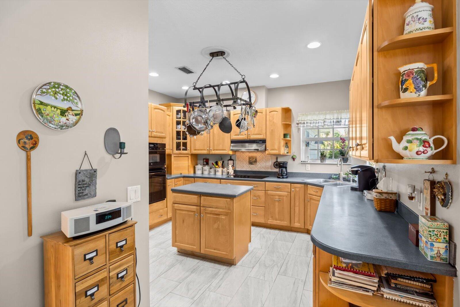 WESTWIND - Residential