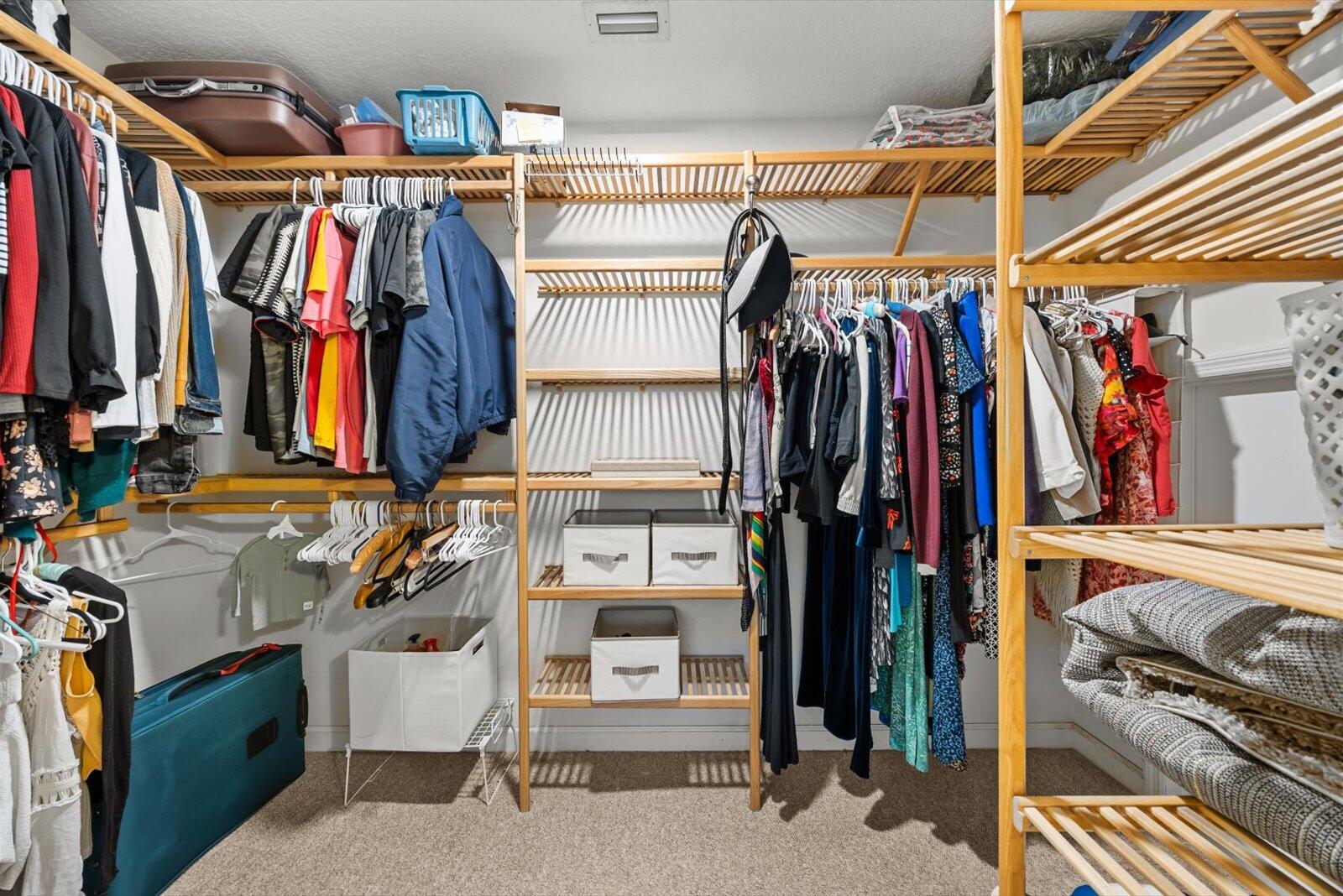 WESTWIND - Residential