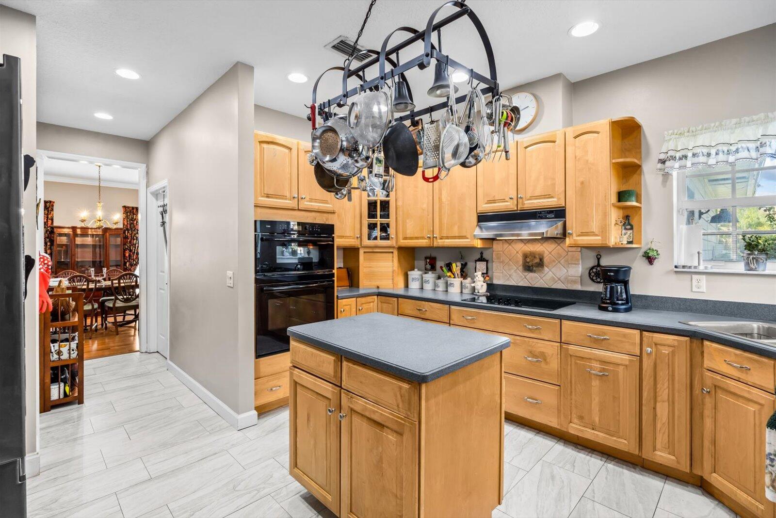 WESTWIND - Residential