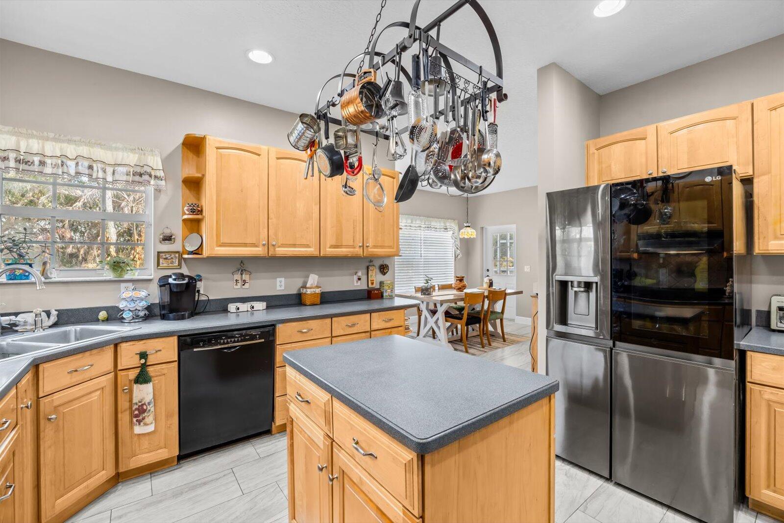 WESTWIND - Residential