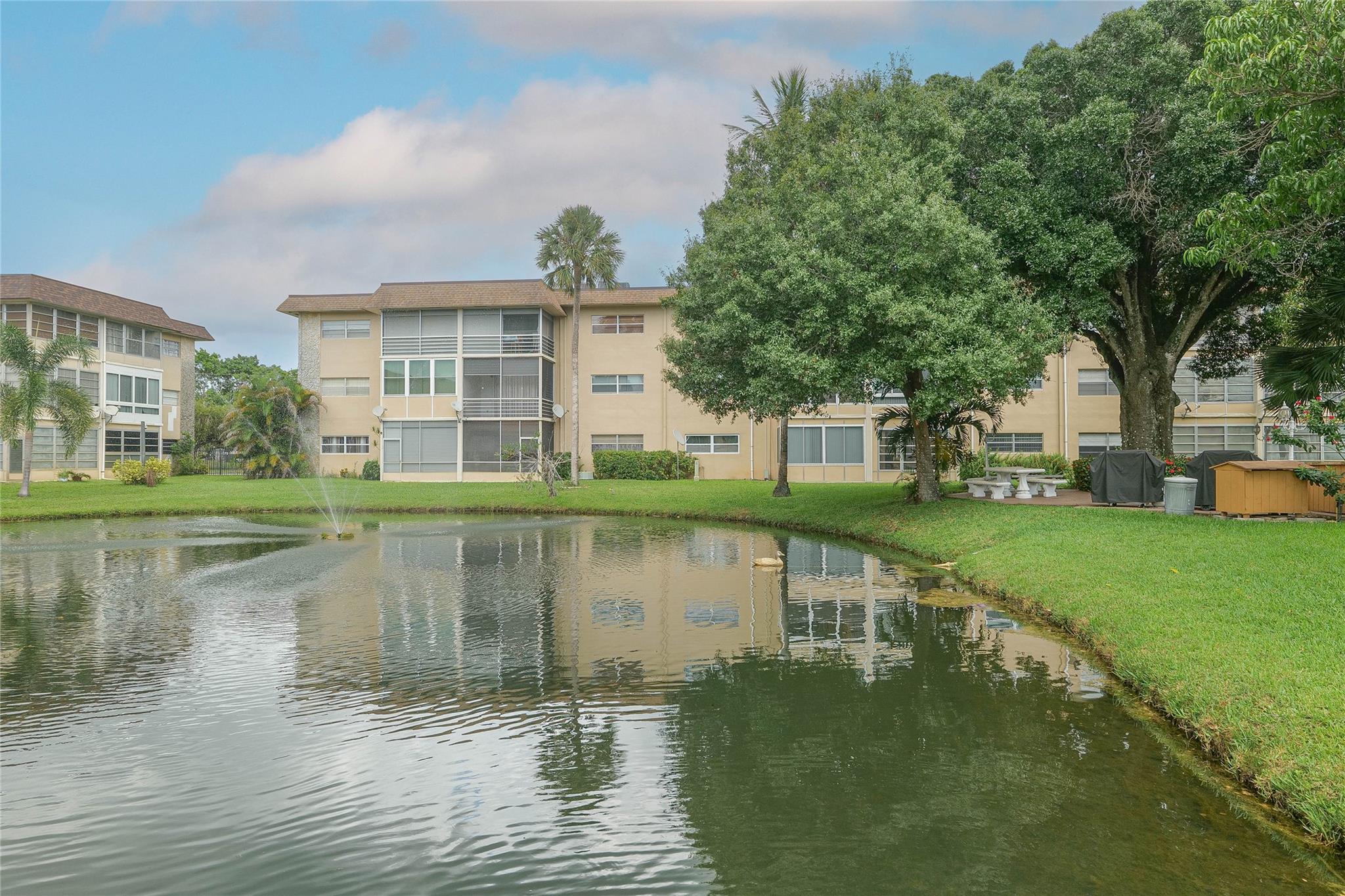 Photo 51 of 60 of 5071 W Oakland Park Blvd 209 condo