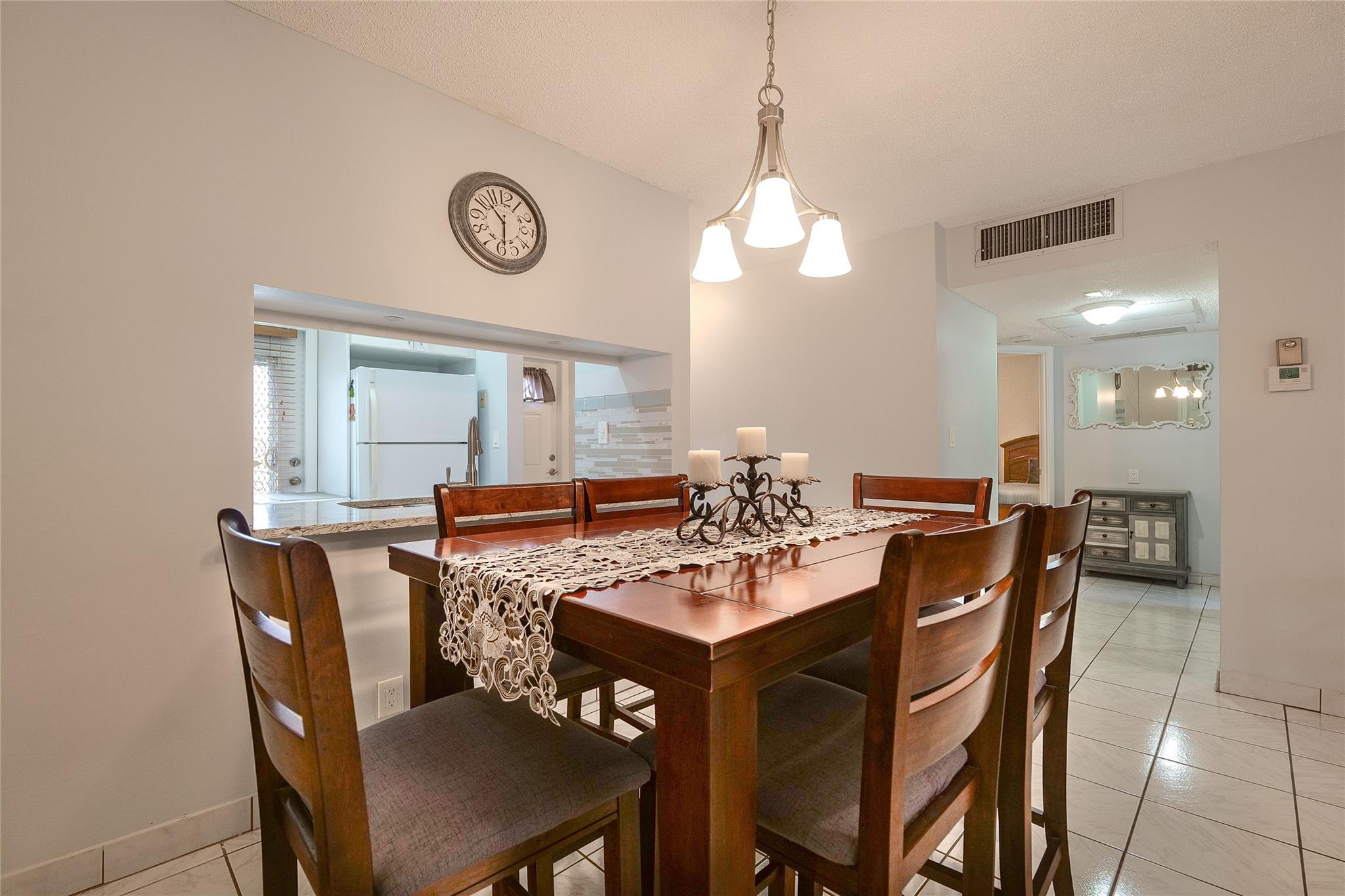 Photo 9 of 60 of 5071 W Oakland Park Blvd 209 condo