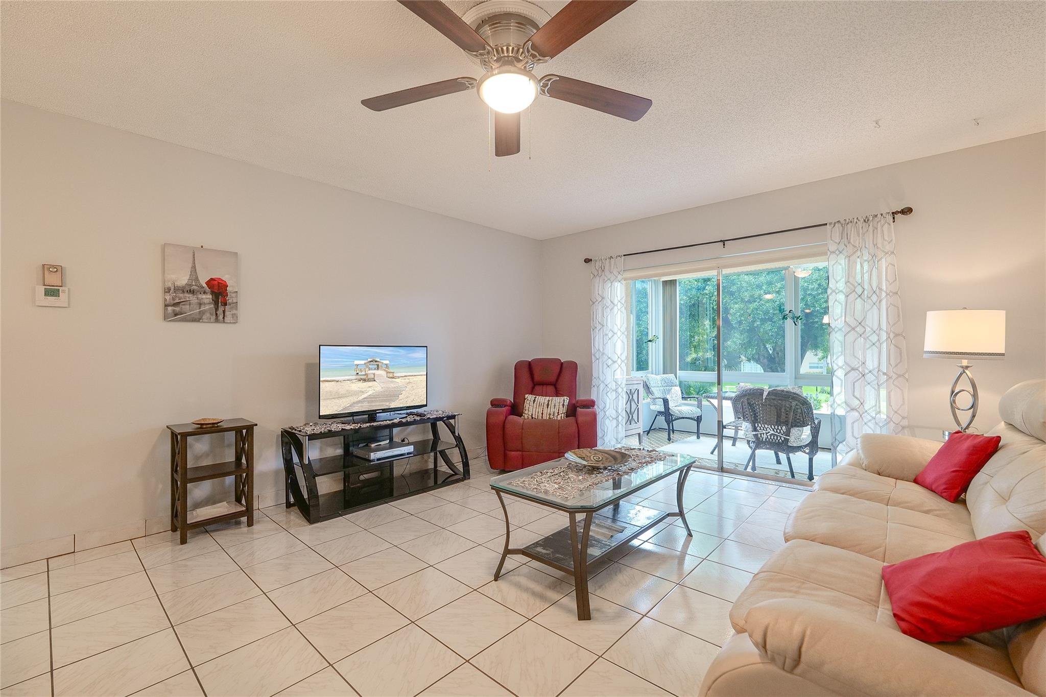 Photo 8 of 60 of 5071 W Oakland Park Blvd 209 condo