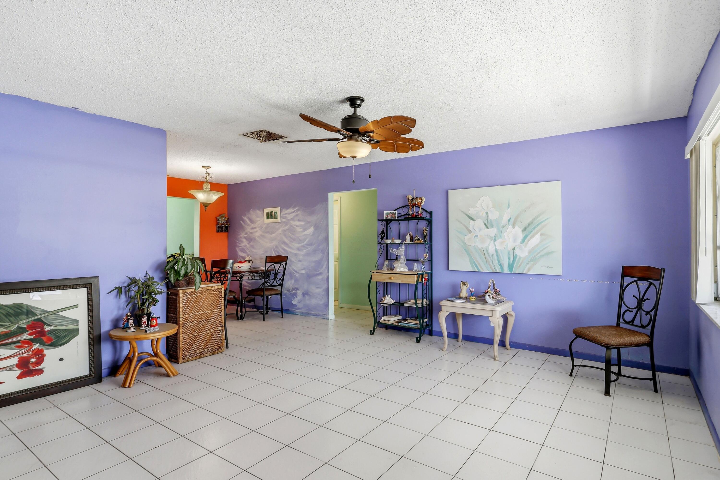 712 SW 18th Street