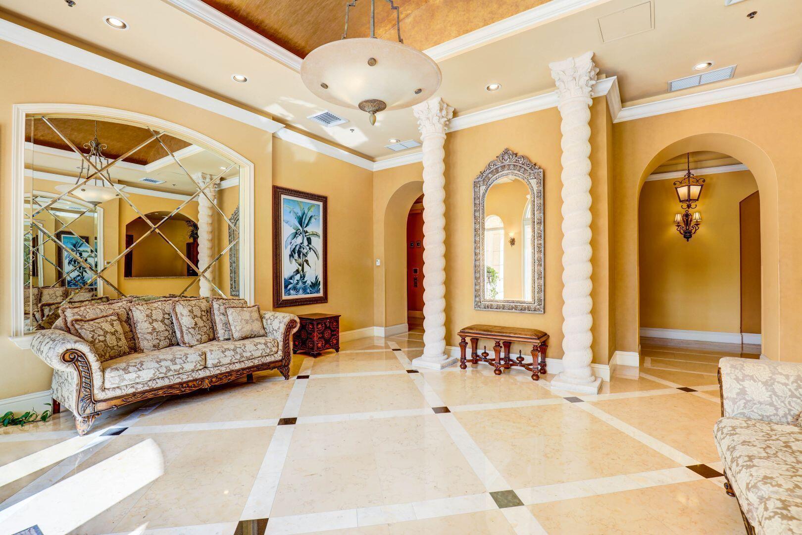 MONTECITO PALM BEACH COND - Residential