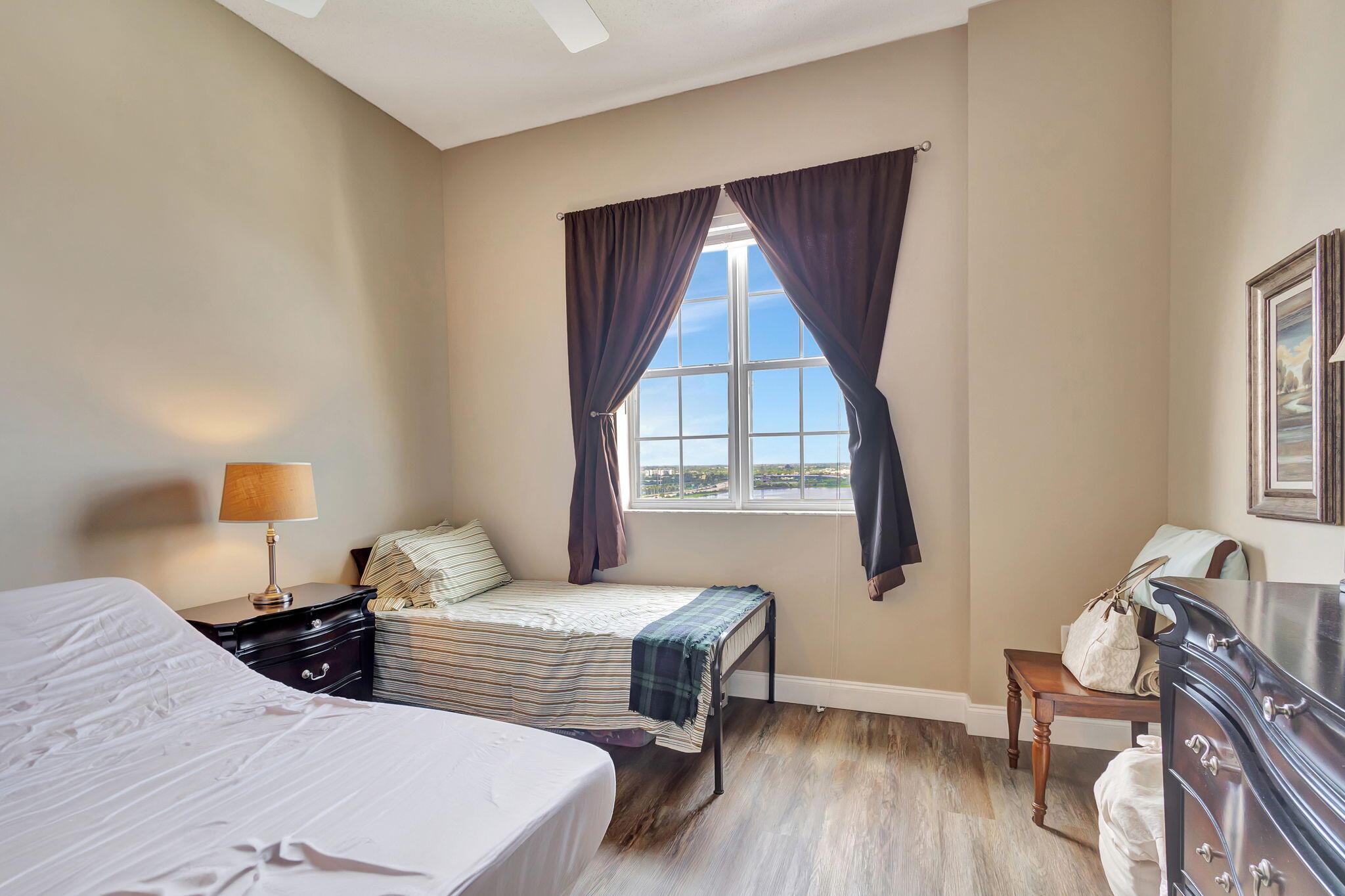 MONTECITO PALM BEACH COND - Residential