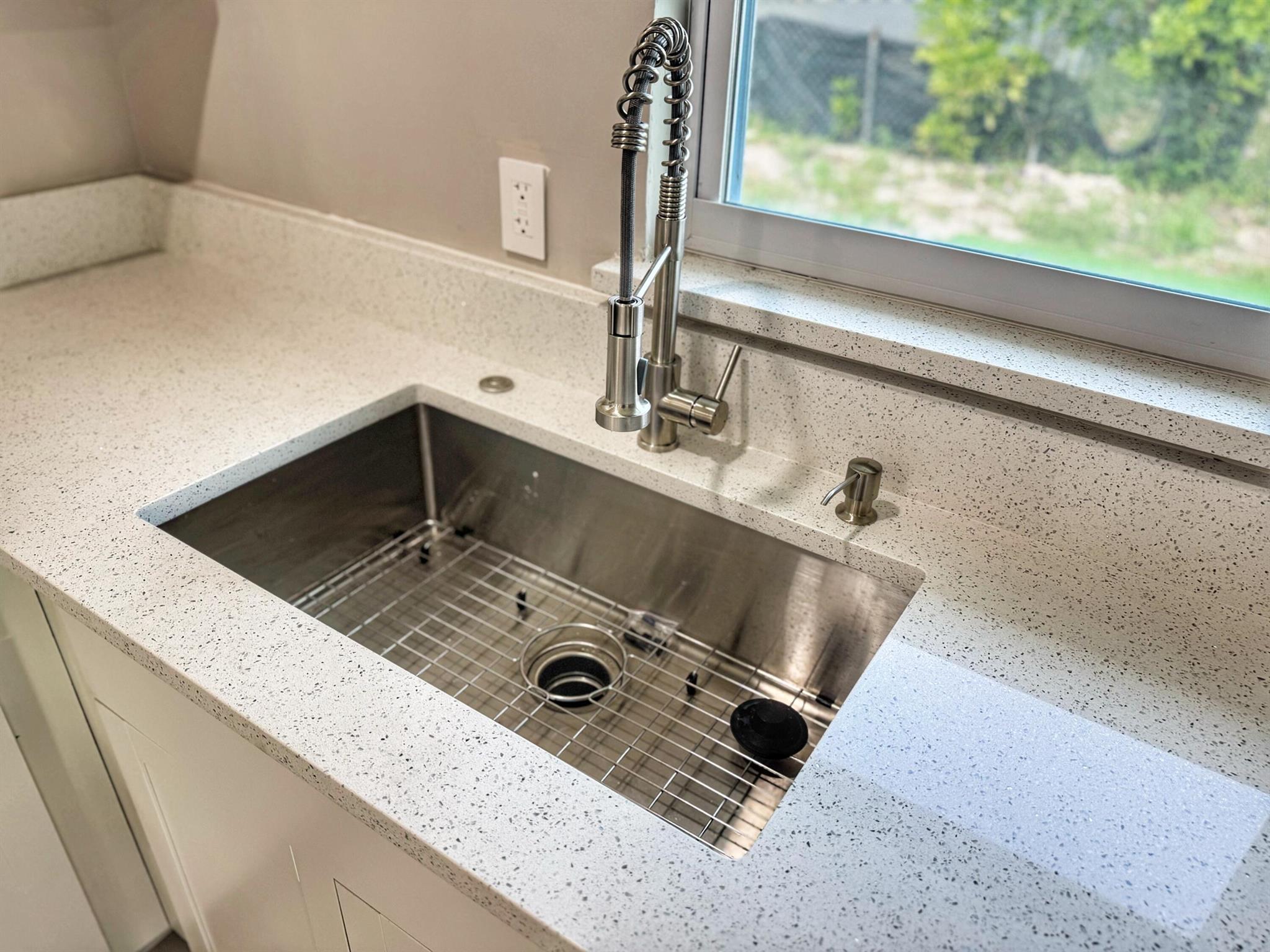 PALM BEACH FARMS CO 7 - Residential Income