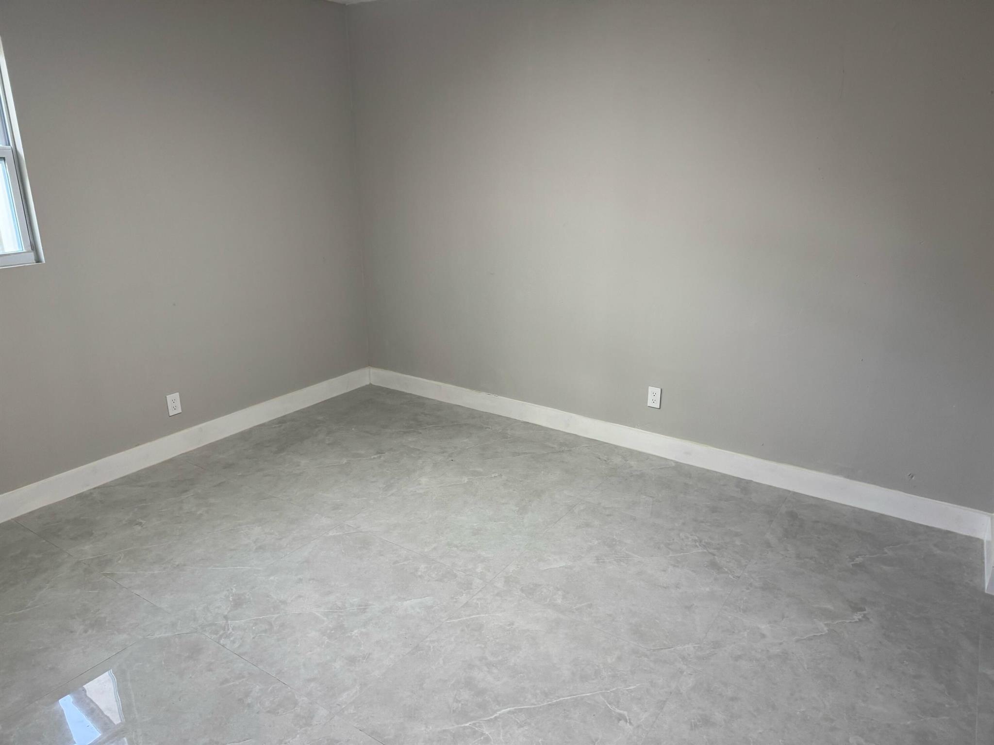 PALM BEACH FARMS CO 7 - Residential Income