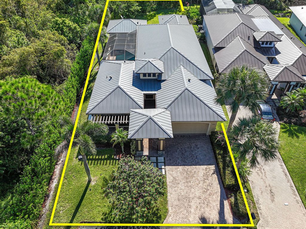 Photo of 10405 SE Slash Pine Court, Hobe Sound, FL 33455 (MLS # R11134330)