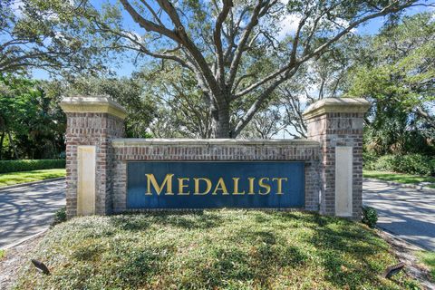 Photo of 10405 SE Slash Pine Court, Hobe Sound, FL 33455 (MLS # R11134330)