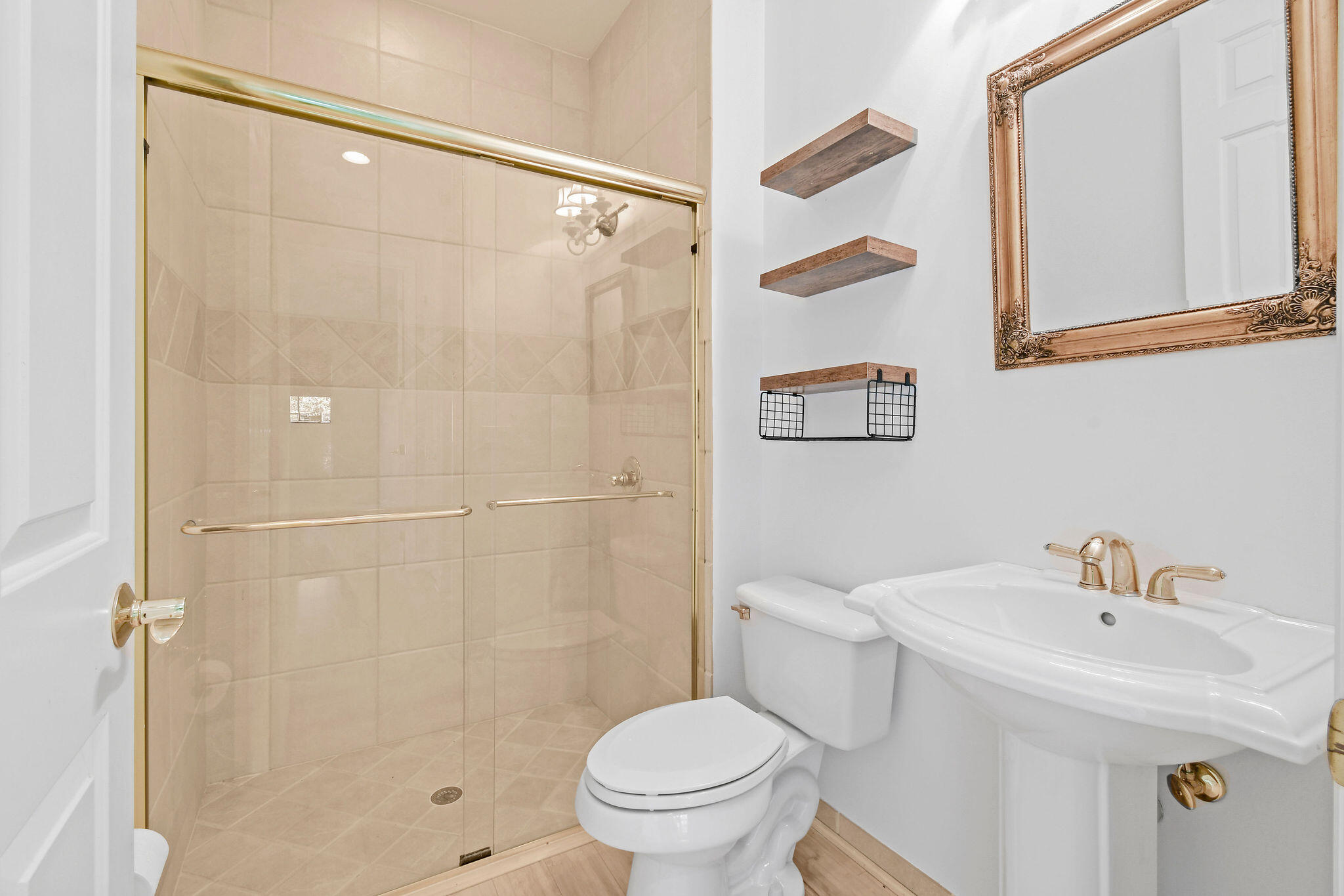 MEDALIST VILLAGE - Residential