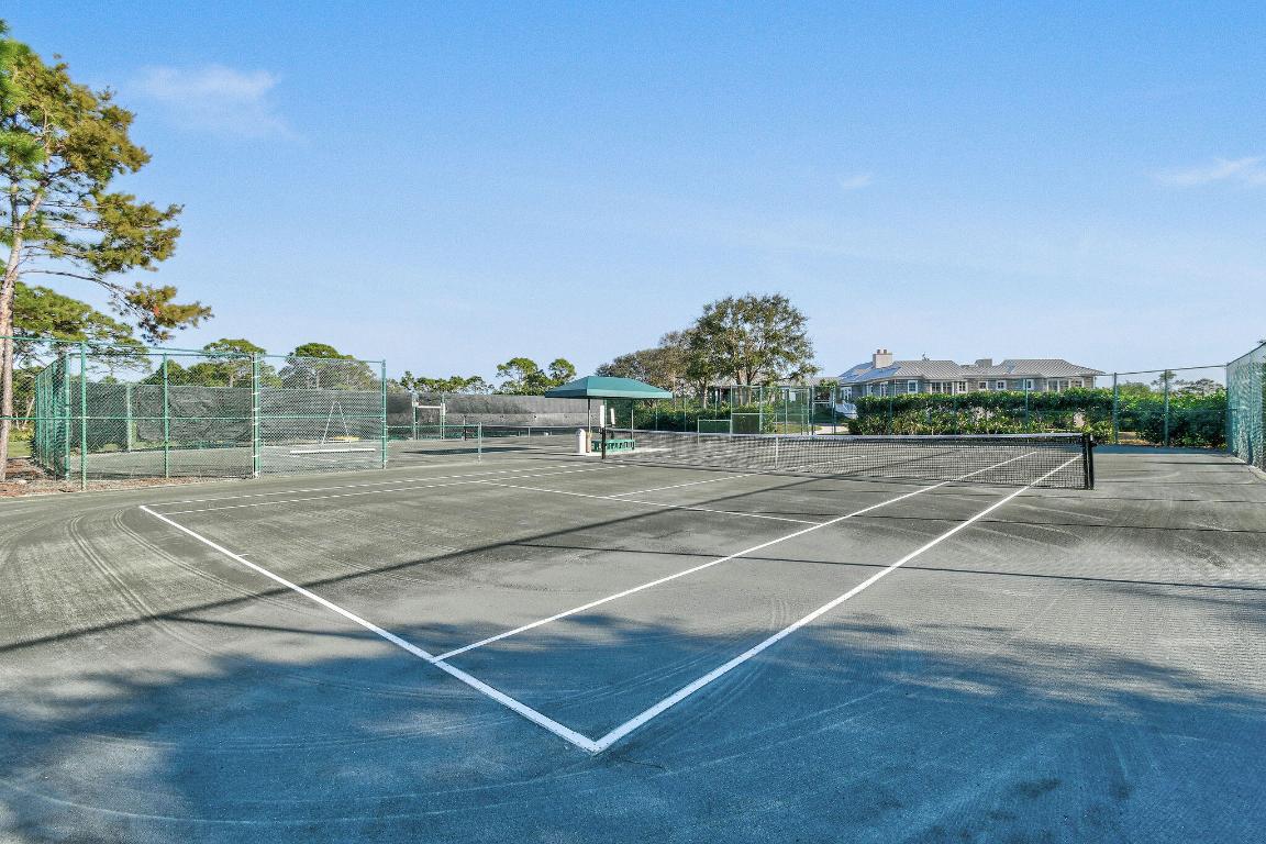 MEDALIST VILLAGE - Residential