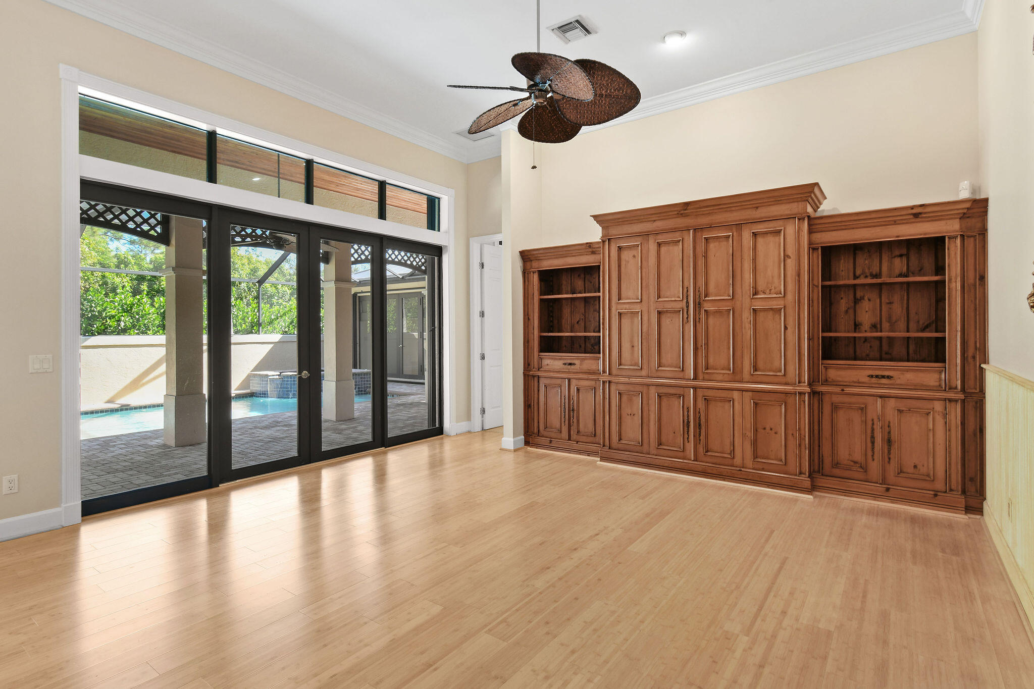 MEDALIST VILLAGE - Residential