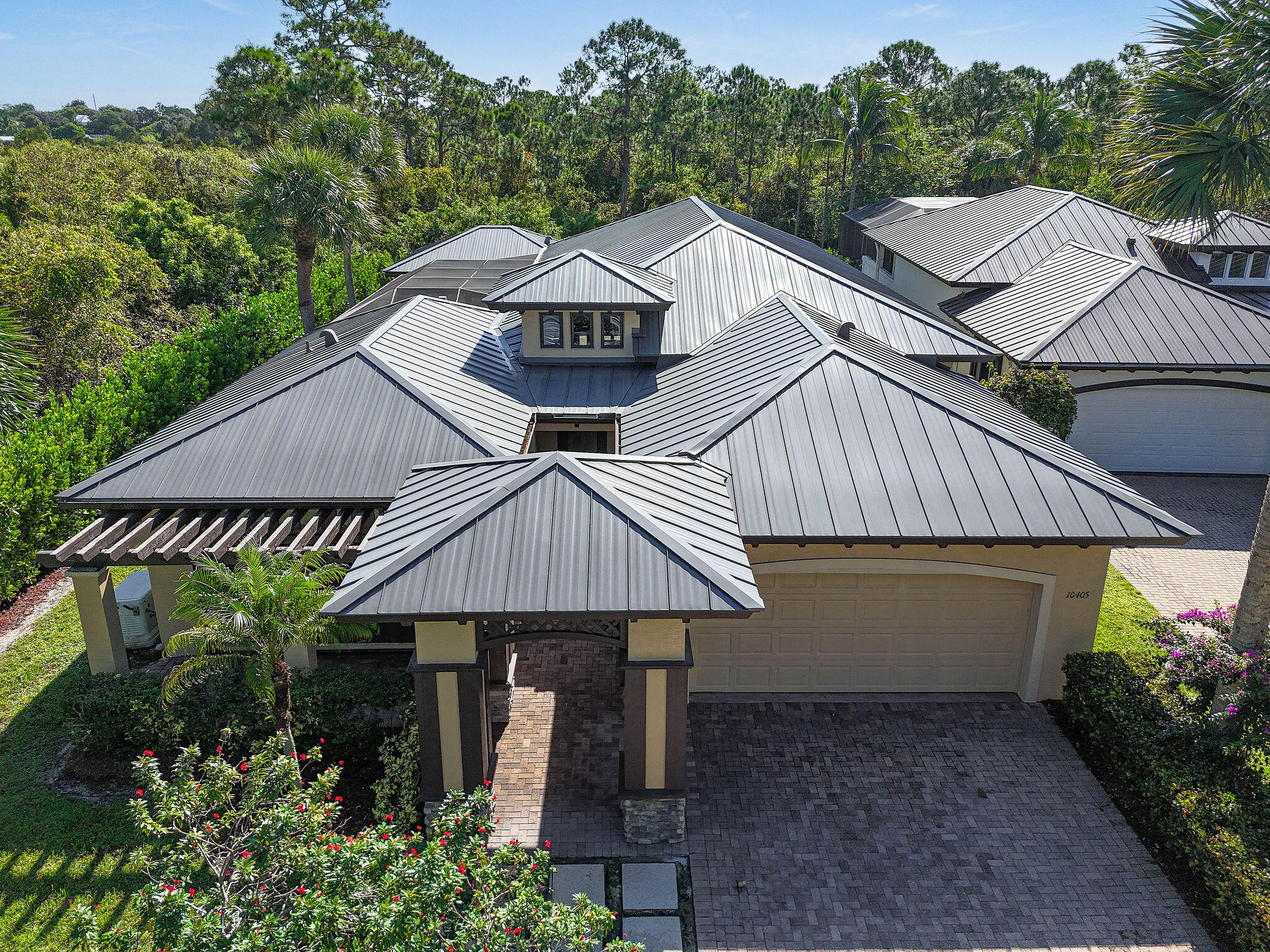 MEDALIST VILLAGE - Residential