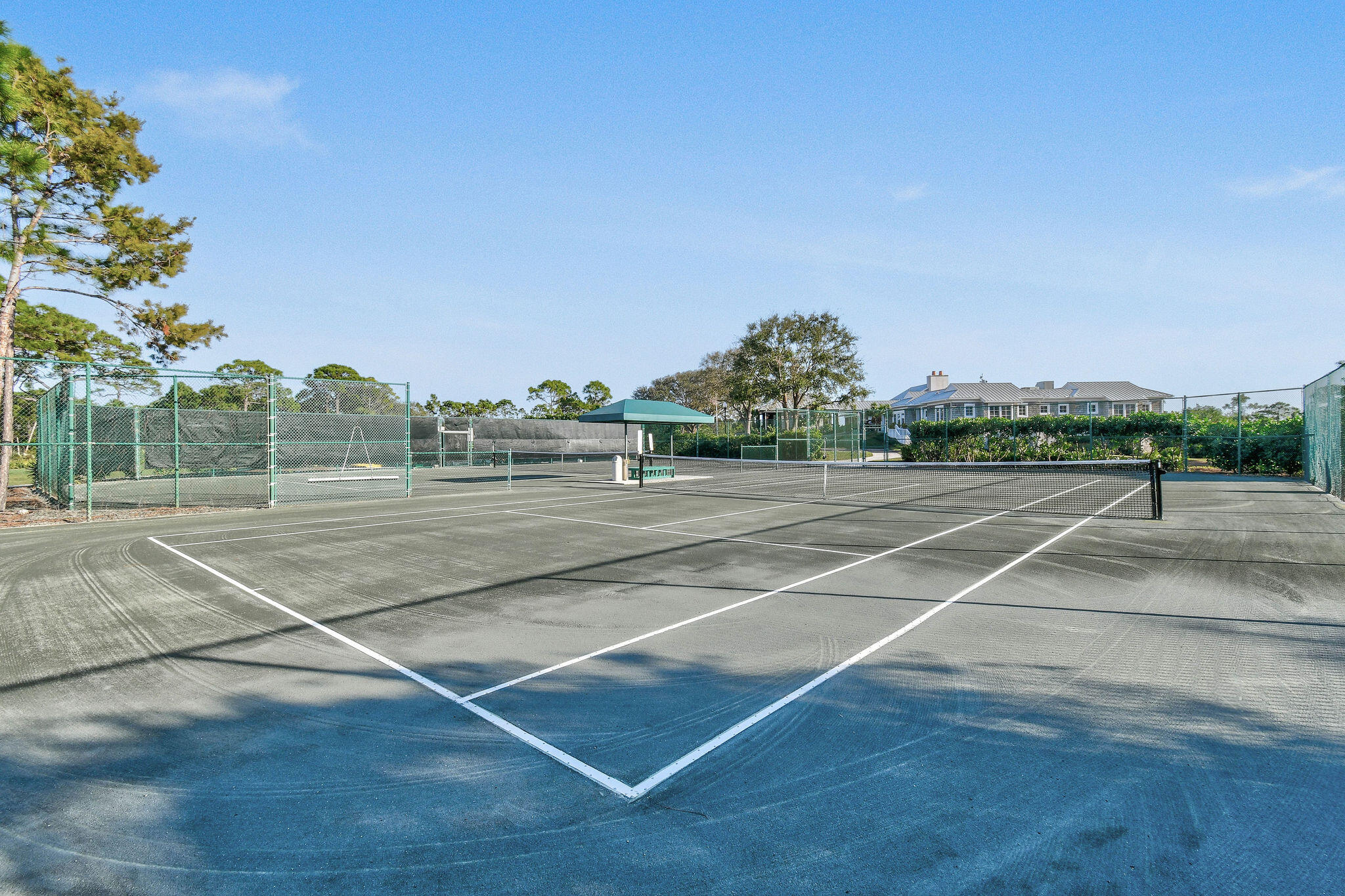 MEDALIST VILLAGE - Residential