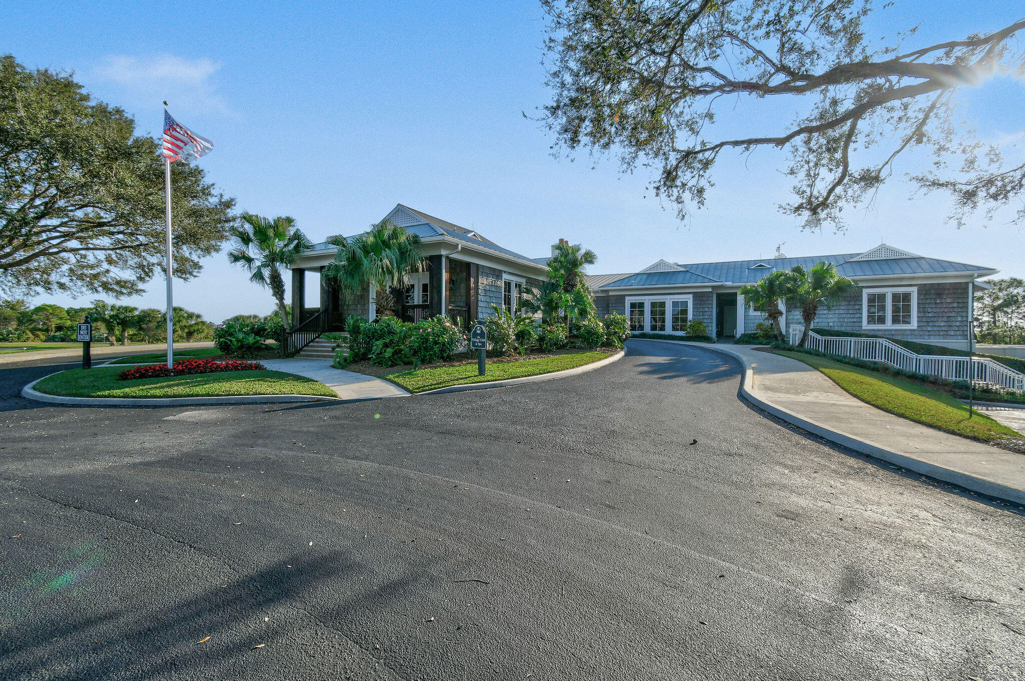 MEDALIST VILLAGE - Residential