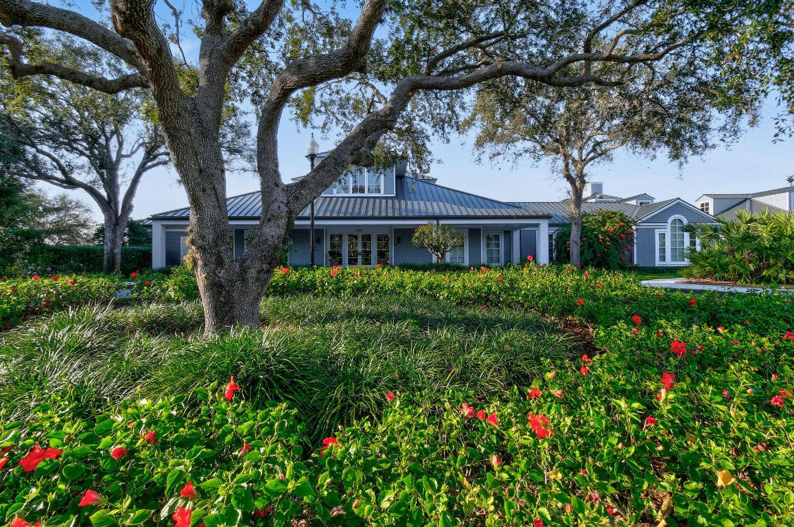 MEDALIST VILLAGE - Residential