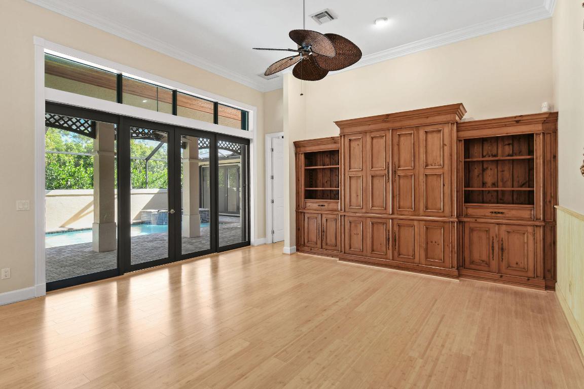 MEDALIST VILLAGE - Residential