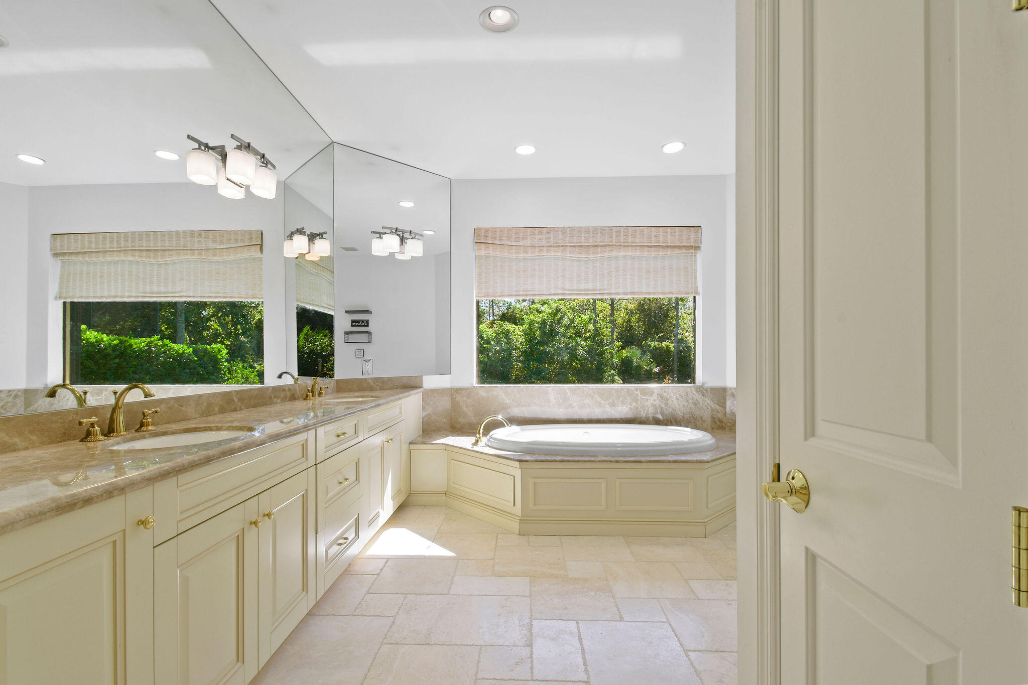 MEDALIST VILLAGE - Residential